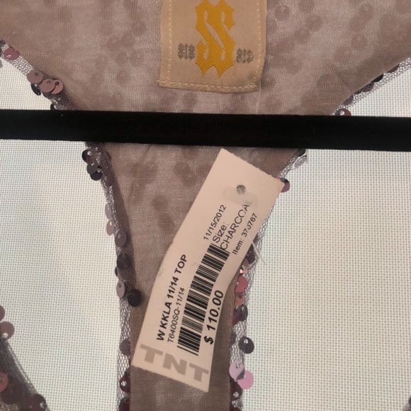 NWT sequin tank - Picture 2 of 3